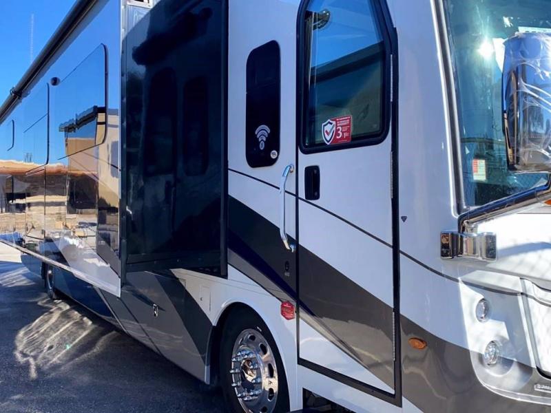 2021 Fleetwood RV DISCOVERY LXE 40G 2021 Fleetwood RV DISCOVERY LXE 40G