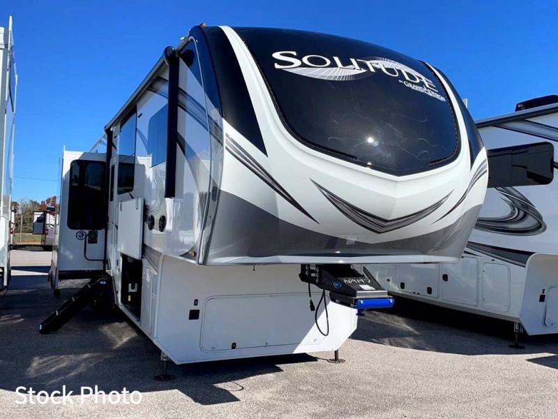2022 Grand Design RV SOLITUDE 390RK-R 2022 Grand Design RV SOLITUDE 390RK-R