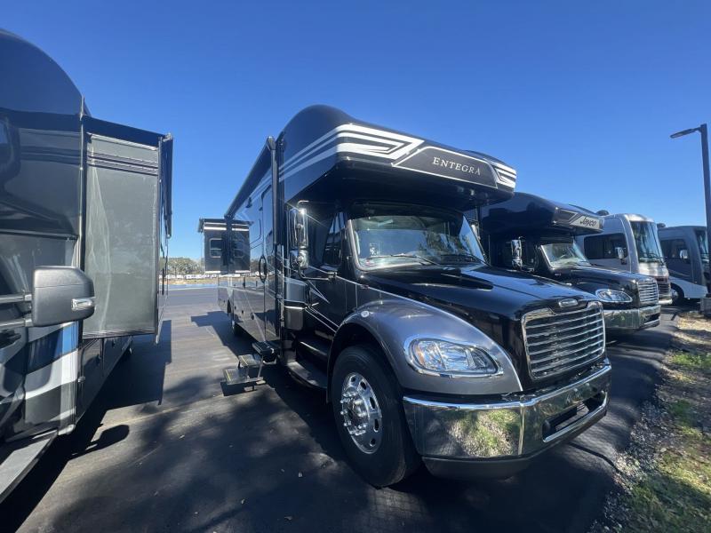 2022 Entegra Coach ACCOLADE 37K 2022 Entegra Coach ACCOLADE 37K