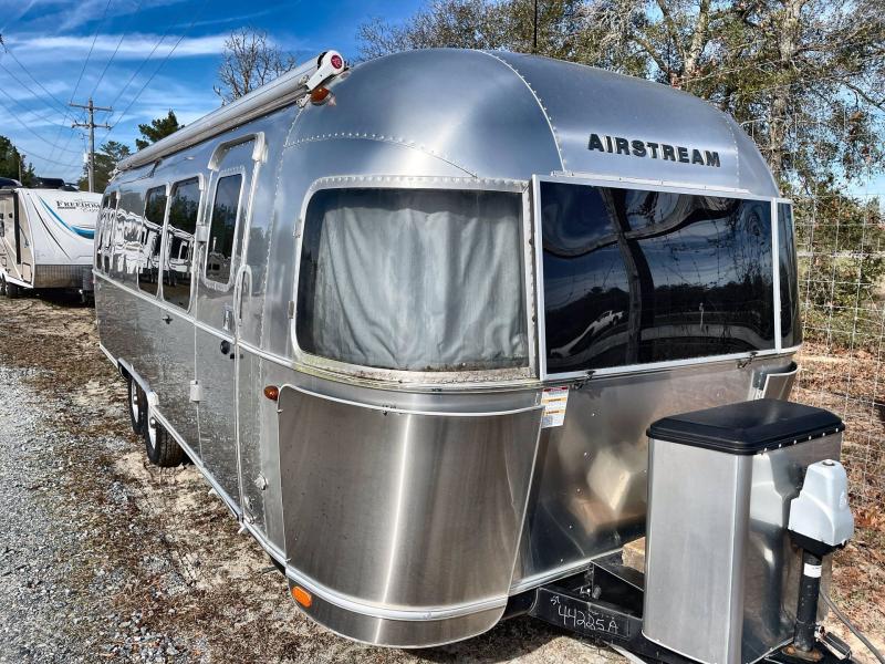 2017 Airstream FLYING CLOUD 28RB 2017 Airstream FLYING CLOUD 28RB