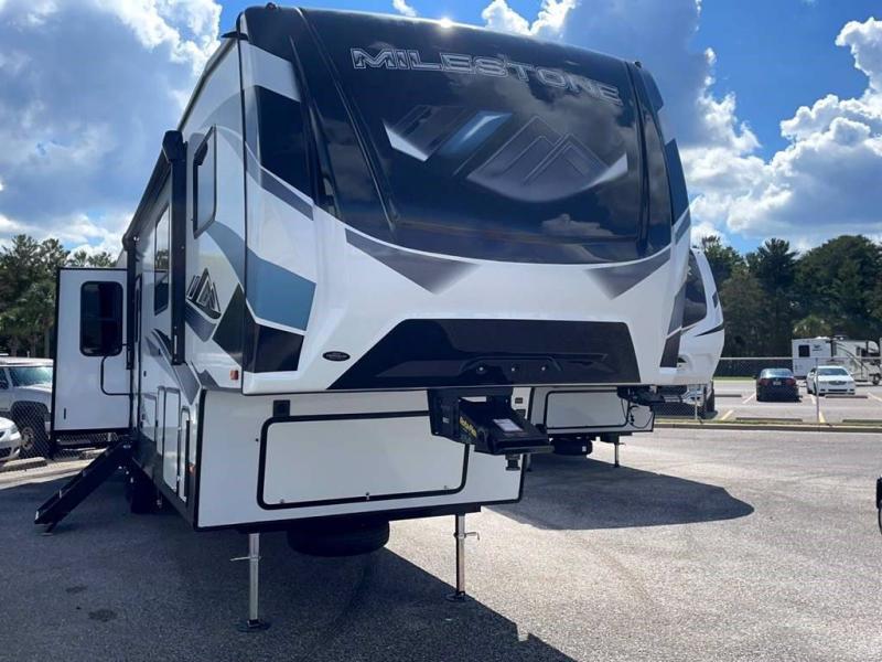 2022 Heartland RV MILESTONE 377MB 2022 Heartland RV MILESTONE 377MB