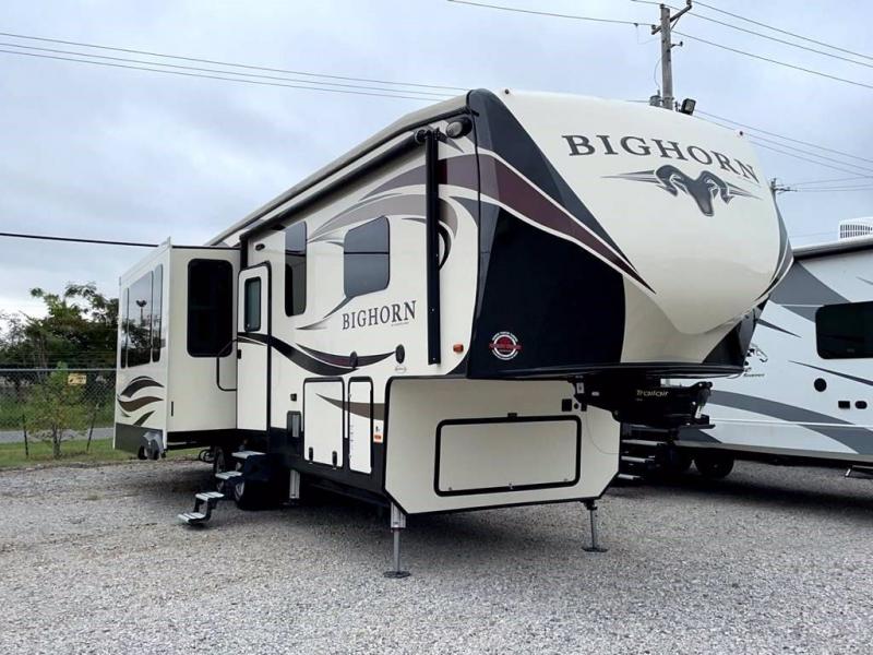 2018 Heartland RV BIGHORN 3160EL 2018 Heartland RV BIGHORN 3160EL