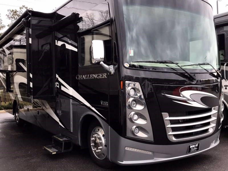 2020 Thor Motor Coach Challenger 35MQ 2020 Thor Motor Coach Challenger 35MQ