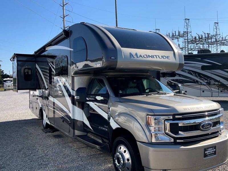 2022 Thor Motor Coach MAGNITUDE XG32 2022 Thor Motor Coach MAGNITUDE XG32