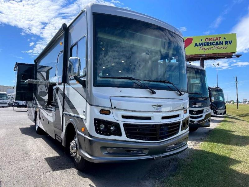 2023 Fleetwood RV BOUNDER 33C 2023 Fleetwood RV BOUNDER 33C