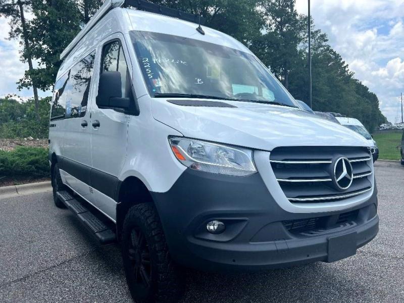 2023 Thor Motor Coach SANCTUARY 19P 2023 Thor Motor Coach SANCTUARY 19P
