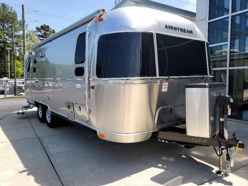 2021 Airstream FLYING CLOUD 25FB 2021 Airstream FLYING CLOUD 25FB