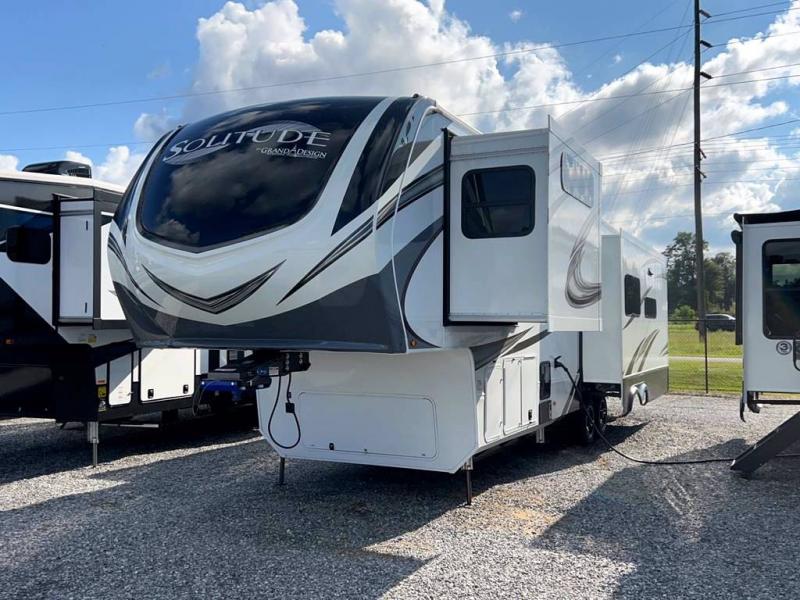 2022 Grand Design RV SOLITUDE 345GK-R 2022 Grand Design RV SOLITUDE 345GK-R