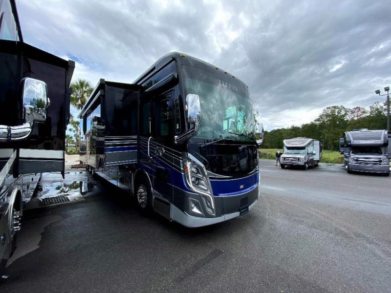 2022 Tiffin Motorhomes ZEPHYR 45 PZ 2022 Tiffin Motorhomes ZEPHYR 45 PZ