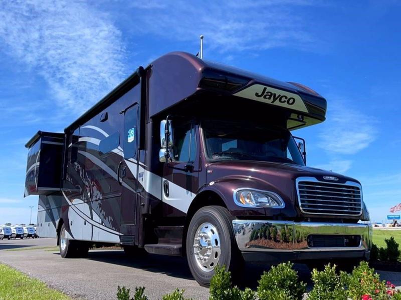 2022 Jayco SENECA 37K 2022 Jayco SENECA 37K