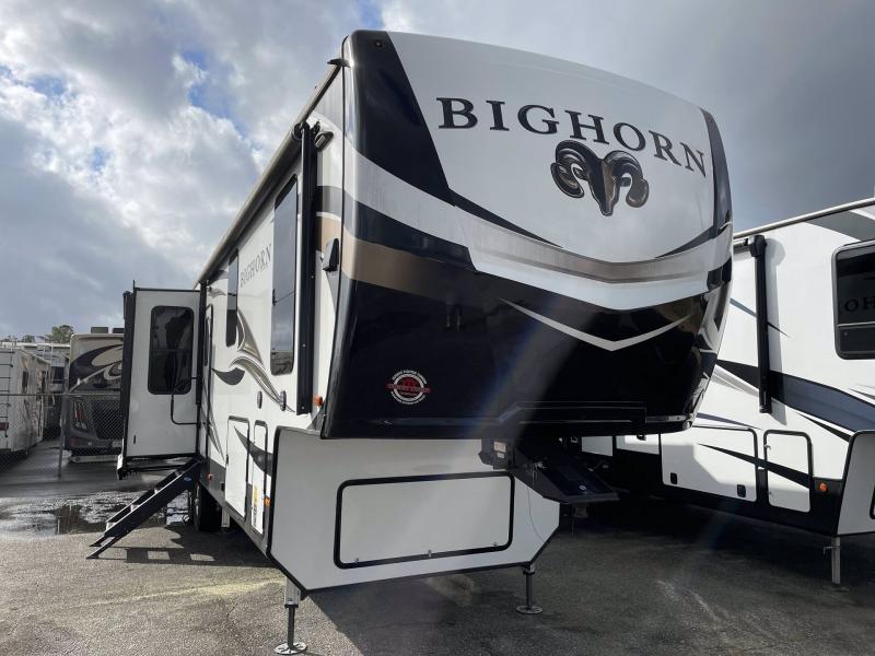2020 Heartland RV BIGHORN 3300DL 2020 Heartland RV BIGHORN 3300DL