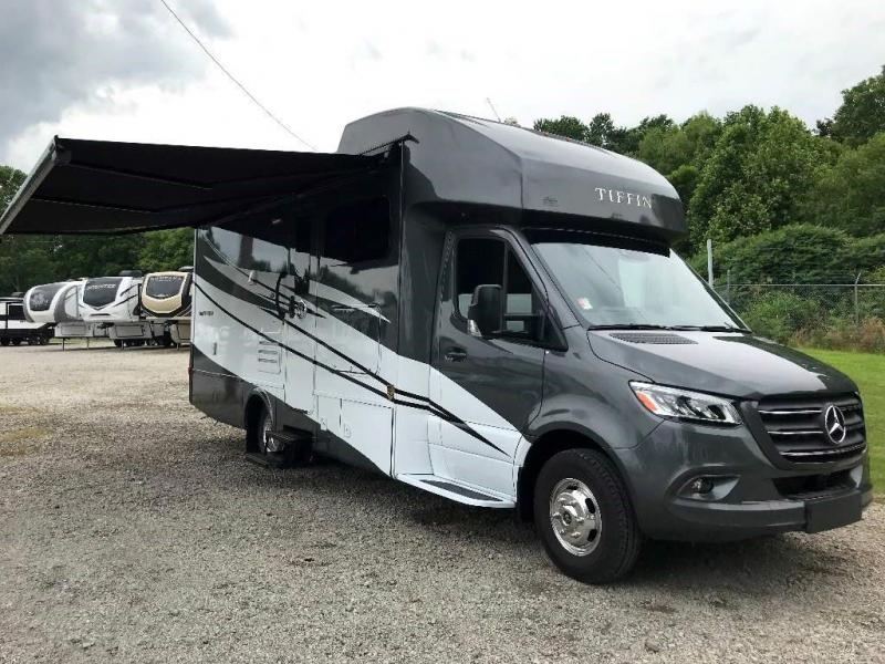 2023 Tiffin Motorhomes WAYFARER 25 JW 2023 Tiffin Motorhomes WAYFARER 25 JW