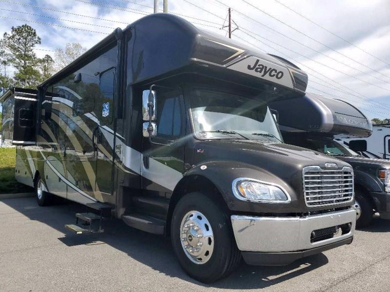2021 Jayco SENECA 37K 2021 Jayco SENECA 37K