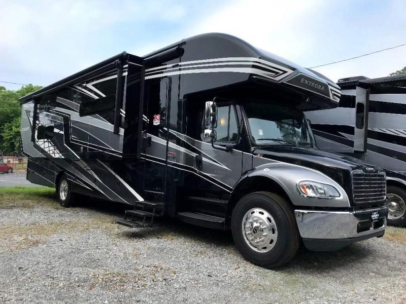 2022 Entegra Coach ACCOLADE 37L 2022 Entegra Coach ACCOLADE 37L