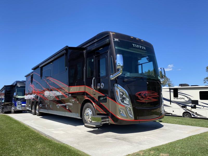 2020 Tiffin Motorhomes ZEPHYR 45 PZ 2020 Tiffin Motorhomes ZEPHYR 45 PZ