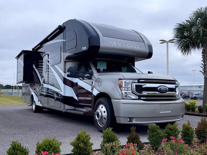 2022 Thor Motor Coach MAGNITUDE BT36 2022 Thor Motor Coach MAGNITUDE BT36