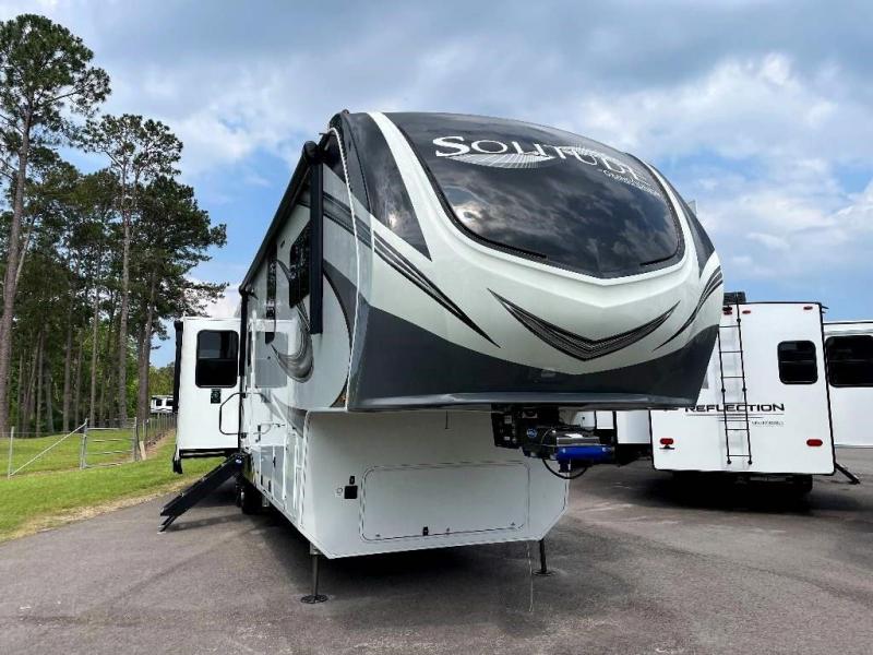 2022 Grand Design RV SOLITUDE 378MBS-R 2022 Grand Design RV SOLITUDE 378MBS-R