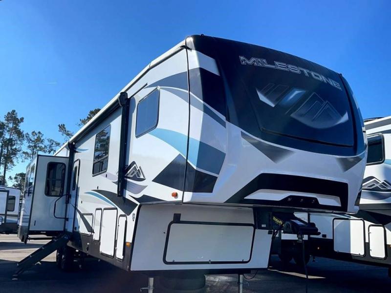 2022 Heartland RV MILESTONE 377MB 2022 Heartland RV MILESTONE 377MB