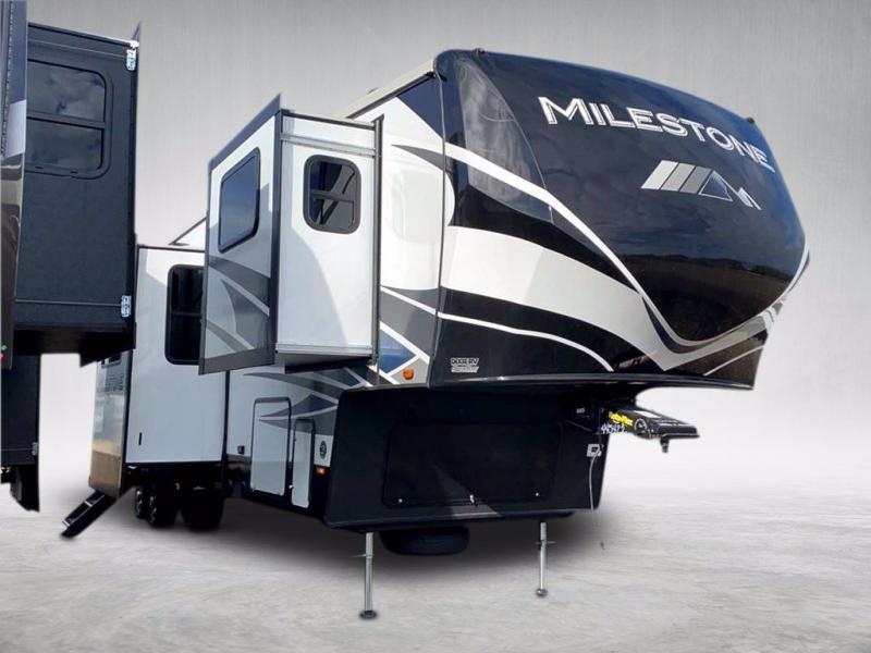 2021 Heartland RV MILESTONE 370FLMB 2021 Heartland RV MILESTONE 370FLMB
