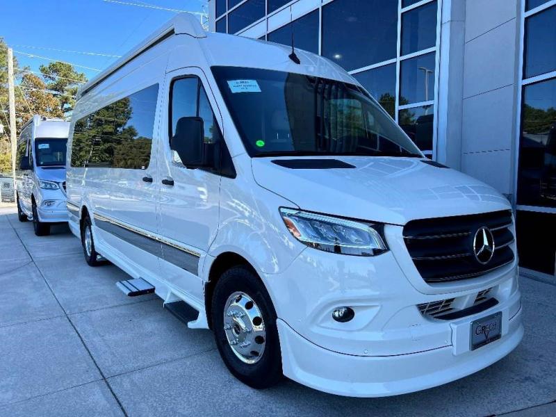 2023 Grech RV STRADA -ION D 2023 Grech RV STRADA -ION D