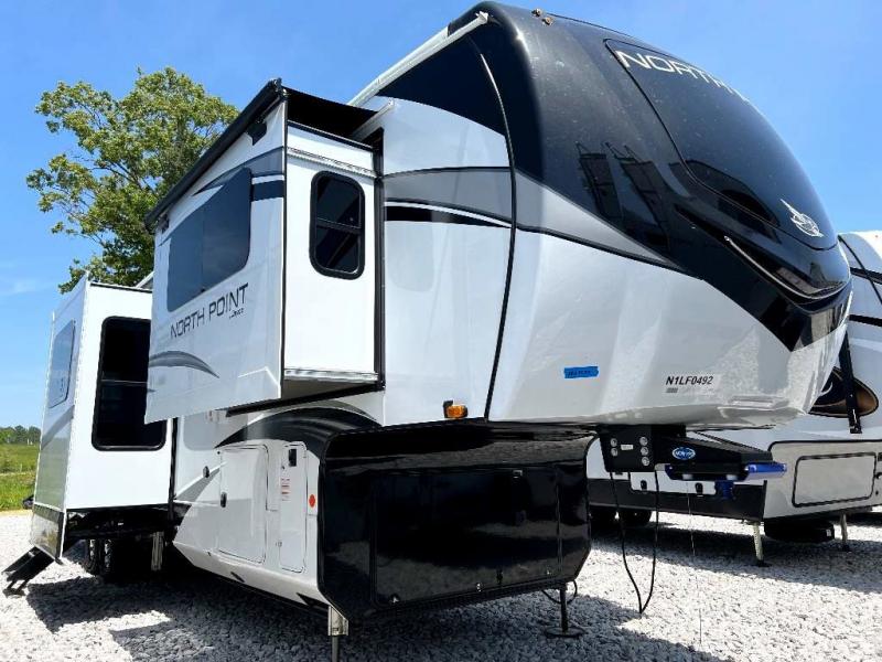 2022 Jayco NORTH POINT 382FLRB 2022 Jayco NORTH POINT 382FLRB