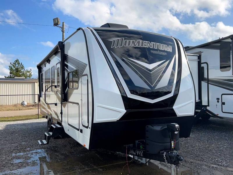 2022 Grand Design RV MOMENTUM 25G 2022 Grand Design RV MOMENTUM 25G