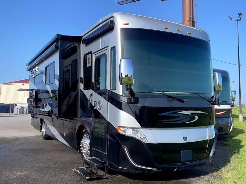 2022 Tiffin Motorhomes ALLEGRO RED 33 AL 2022 Tiffin Motorhomes ALLEGRO RED 33 AL