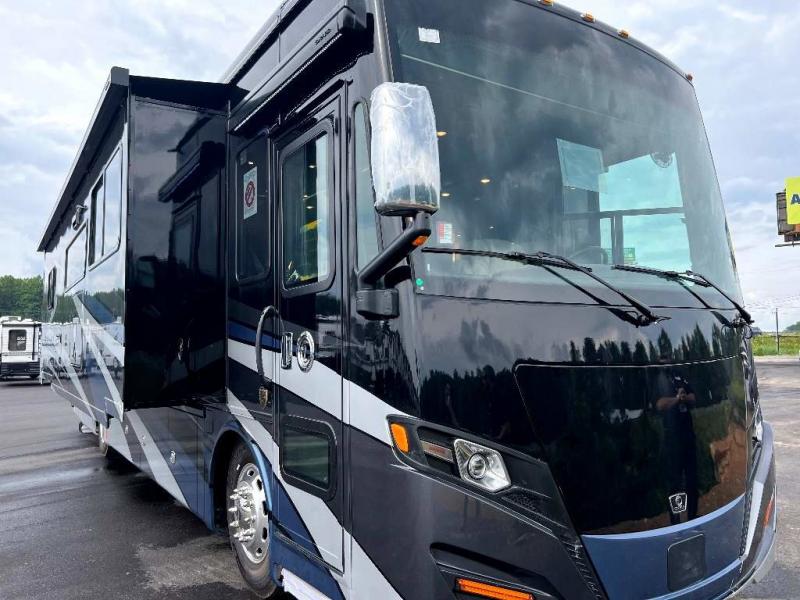 2023 Tiffin Motorhomes ALLEGRO RED 37 BA 2023 Tiffin Motorhomes ALLEGRO RED 37 BA