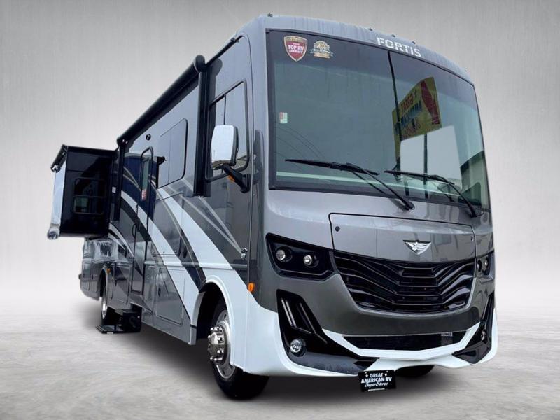 2021 Fleetwood RV FORTIS 32RW 2021 Fleetwood RV FORTIS 32RW