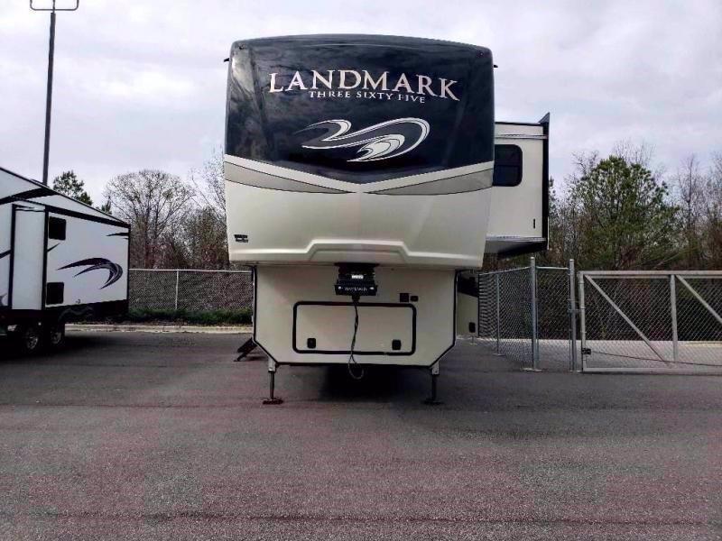 2020 Heartland RV LANDMARK DAYTONA 2020 Heartland RV LANDMARK DAYTONA