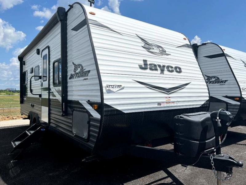 2022 Jayco JAY FLIGHT SLX 212QB 2022 Jayco JAY FLIGHT SLX 212QB