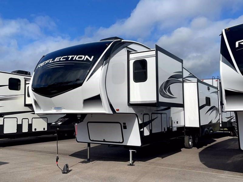 2022 Grand Design RV REFLECTION 337RLS 2022 Grand Design RV REFLECTION 337RLS