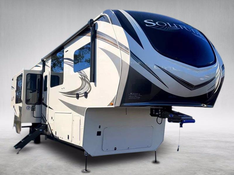 2021 Grand Design RV SOLITUDE 390RK-R 2021 Grand Design RV SOLITUDE 390RK-R