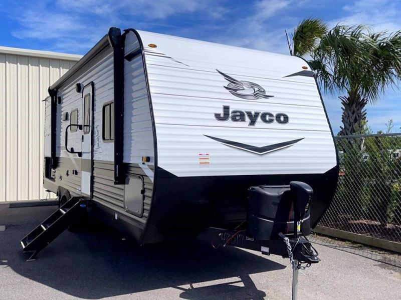 2022 Jayco JAY FLIGHT SLX 242BHS 2022 Jayco JAY FLIGHT SLX 242BHS