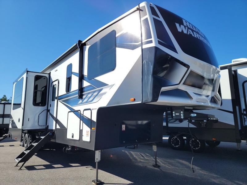 2022 Heartland RV ROAD WARRIOR 3965RW 2022 Heartland RV ROAD WARRIOR 3965RW