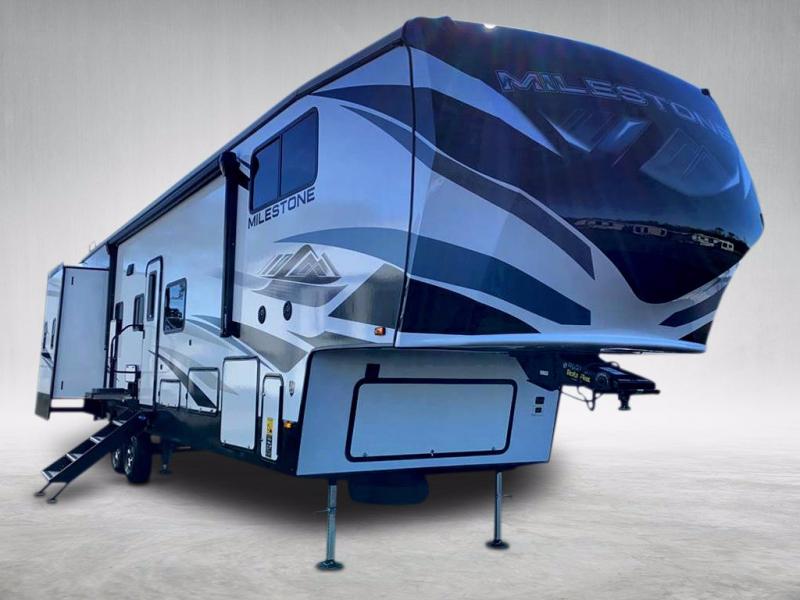 2021 Heartland RV MILESTONE 386BH 2021 Heartland RV MILESTONE 386BH