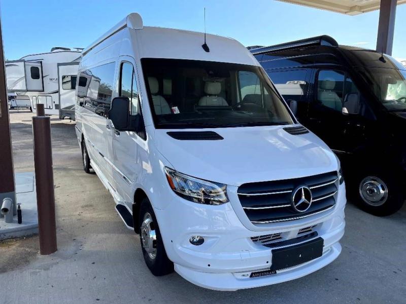 2023 Airstream INTERSTATE 24GT 2023 Airstream INTERSTATE 24GT