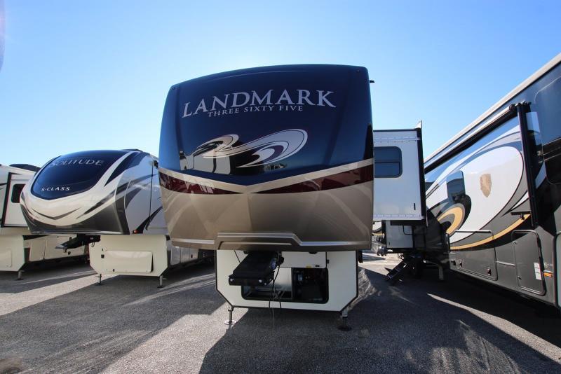 2020 Heartland RV Landmark 365 LM Daytona 2020 Heartland RV Landmark 365 LM Daytona