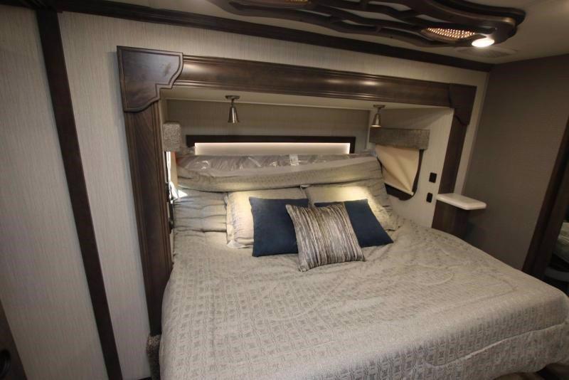 2020 Heartland RV Landmark 365 LM Daytona 2020 Heartland RV Landmark 365 LM Daytona