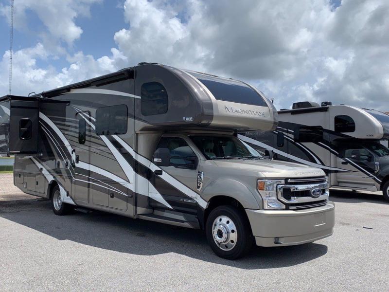 2022 Thor Motor Coach MAGNITUDE XG32 2022 Thor Motor Coach MAGNITUDE XG32