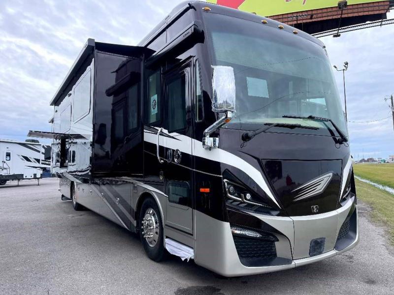2023 Tiffin Motorhomes PHAETON 40 IH 2023 Tiffin Motorhomes PHAETON 40 IH