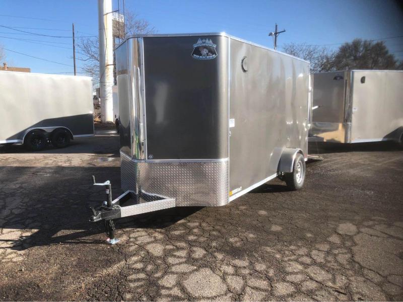2022 R and M Manufacturing 6x12+v-nose (SAS) Enclosed Cargo Trailer-Wheat Ridge 2022 R and M Manufacturing 6x12+v-nose (SAS) Enclosed Cargo Trailer-Wheat Ridge