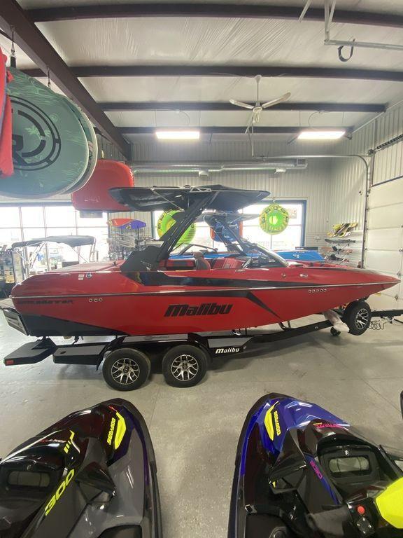 2021 Malibu Boats 21 MLX 2021 Malibu Boats 21 MLX