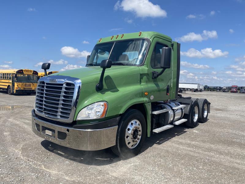2016 Freighliner CASCADIA 125 Other Semi-Trailer 2016 Freighliner CASCADIA 125 Other Semi-Trailer