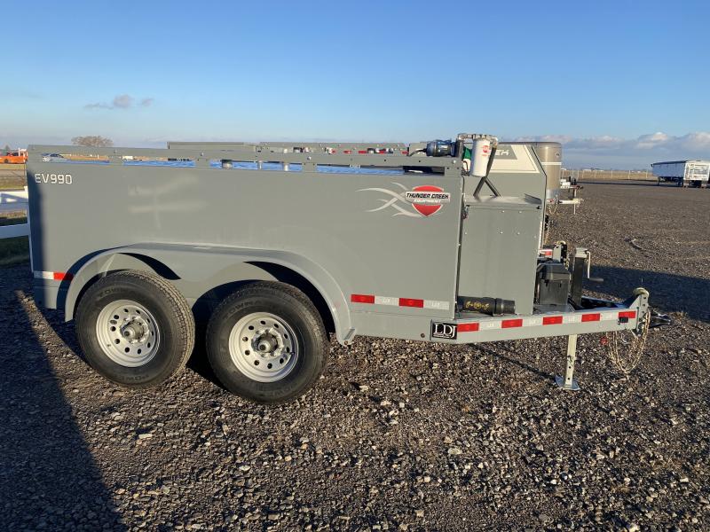 2022 Thunder Creek Equipment EV990 Fuel Trailer 2022 Thunder Creek Equipment EV990 Fuel Trailer