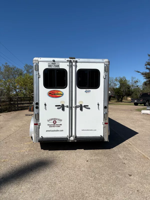 used Horse Trailers Sundowner Trailers  for sale, in Royse City, TX Thumbnail 4