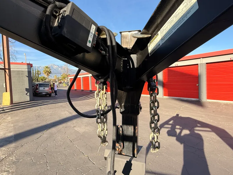 used Equipment / Flatbed Trailers Kaufman Trailers  for sale, in Ontario, CA Thumbnail 3