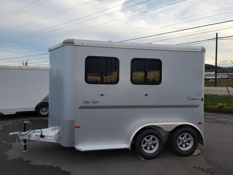 2022 Sundowner Trailers SS2HBP Horse Trailer 2022 Sundowner Trailers SS2HBP Horse Trailer