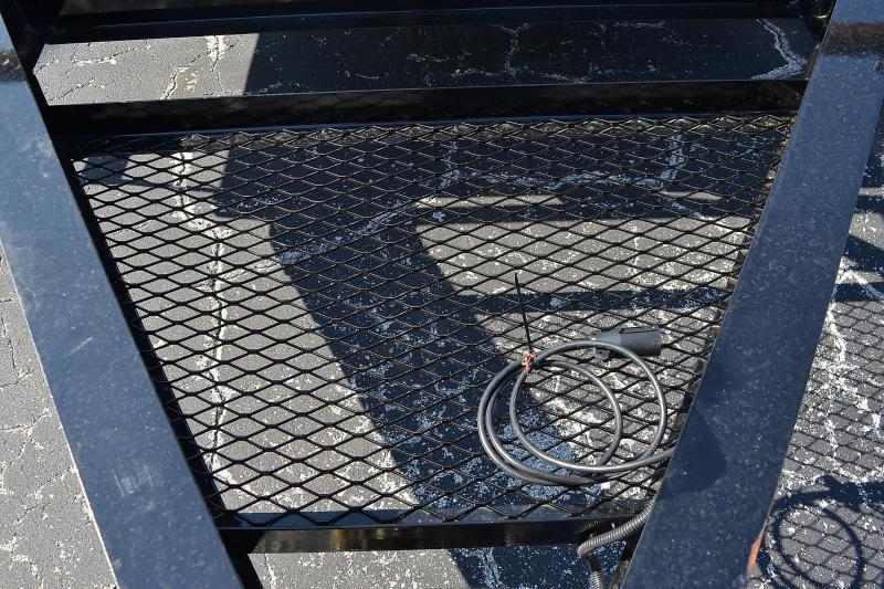 new Equipment / Flatbed Trailers Lamar Trailers  for sale, in Tampa, FL Thumbnail 6