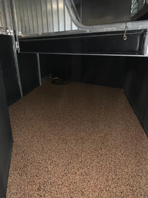 used Horse Trailers Other  for sale, in Hutchinson, KS Thumbnail 3
